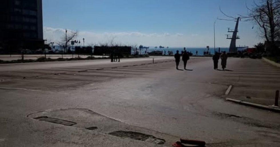 Λεύτερη από αυτοκίνητα η πλατεία Ελευθερίας